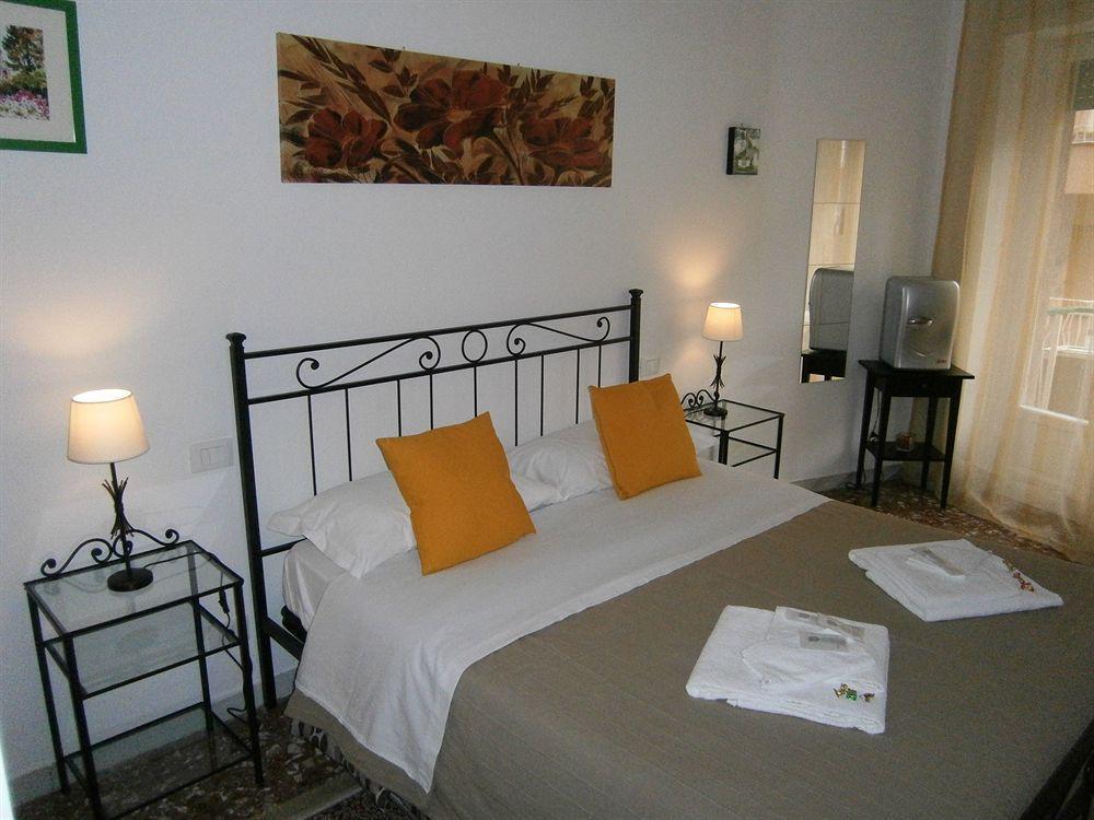 Le Mille E Una Roma Bed & Breakfast ภายนอก รูปภาพ