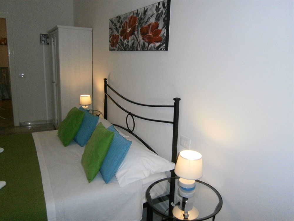 Le Mille E Una Roma Bed & Breakfast ภายนอก รูปภาพ